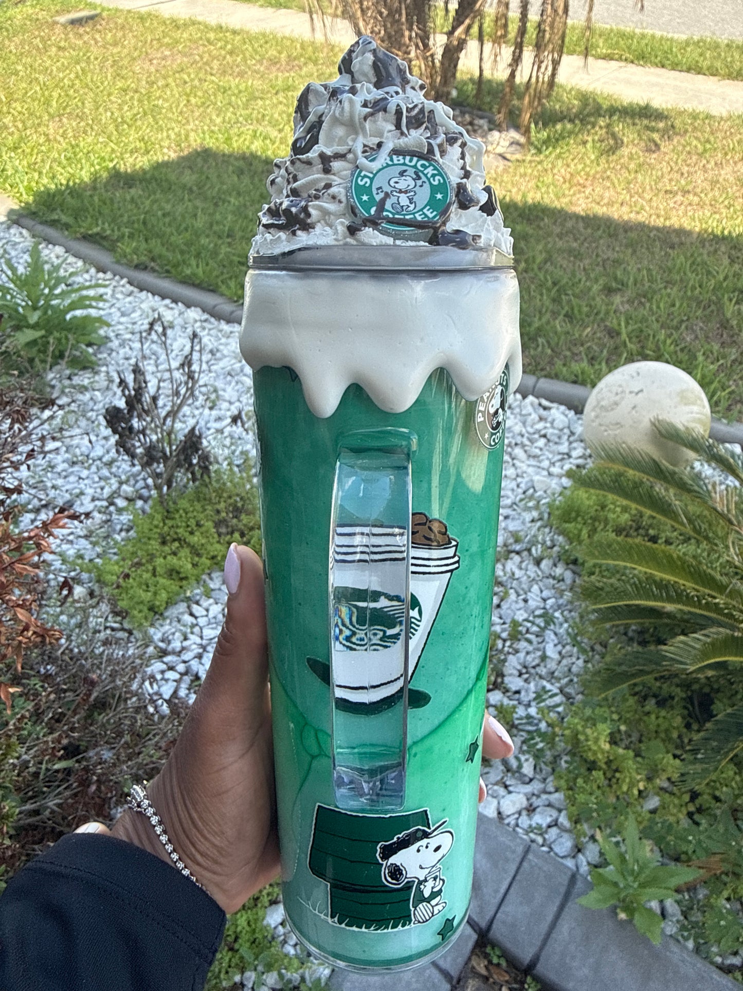 Snoopy & Woodstock Green Drip Tumbler