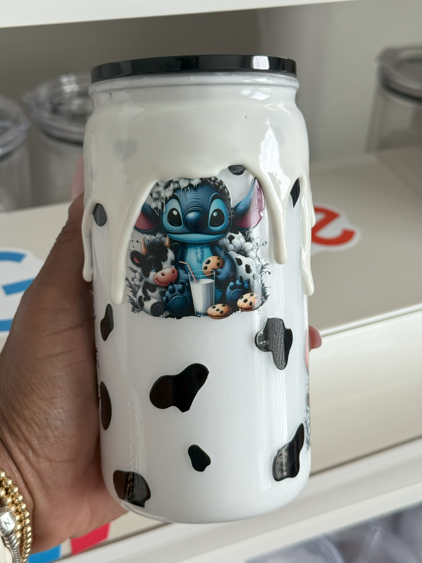 “Snow Moo-globe Tumbler, with drip”