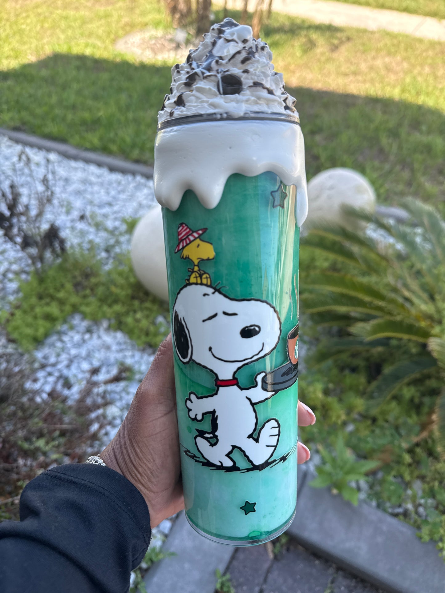 Snoopy & Woodstock Green Drip Tumbler