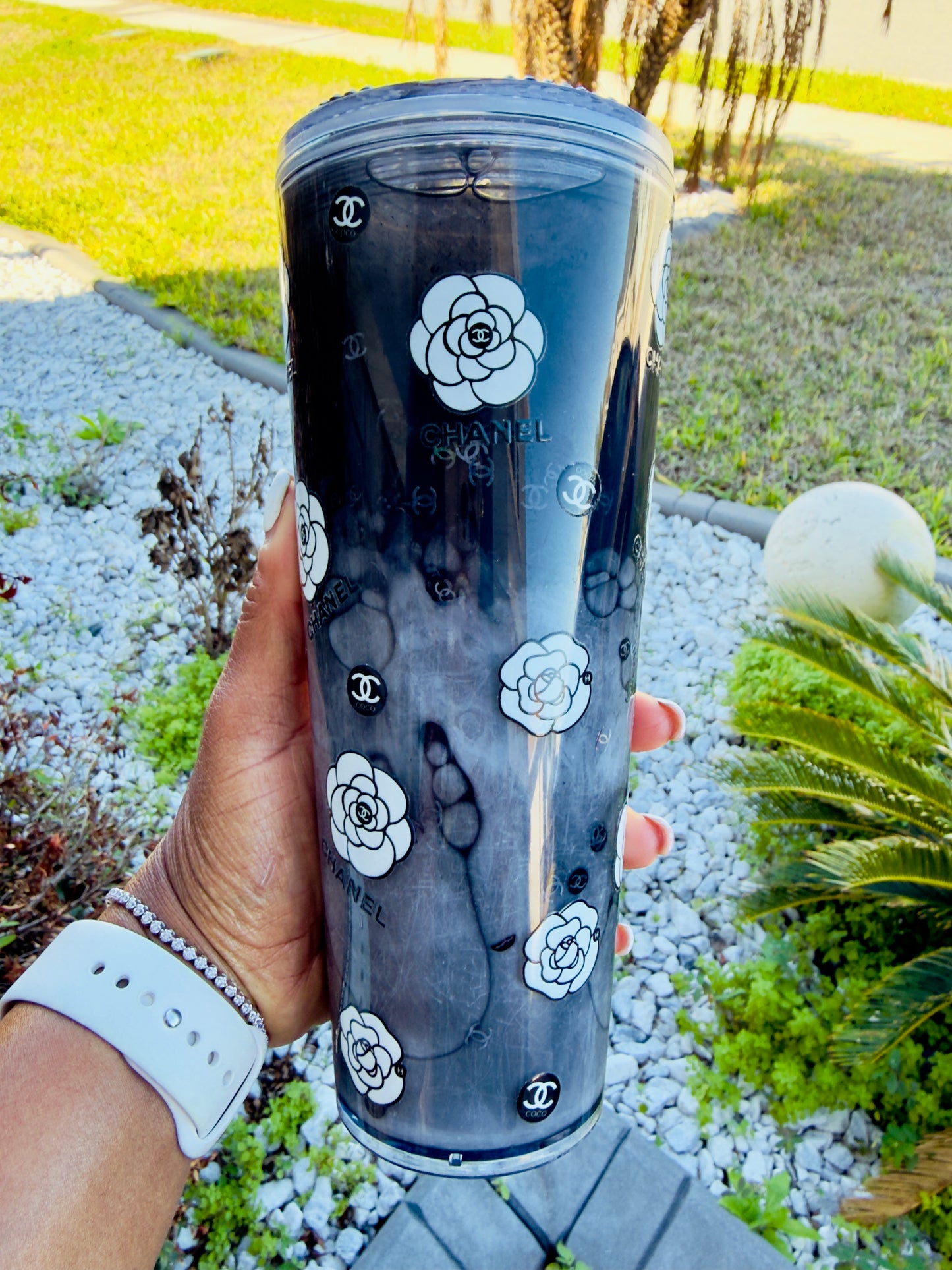 Luxury Black & White Floral Snow Globe Tumbler