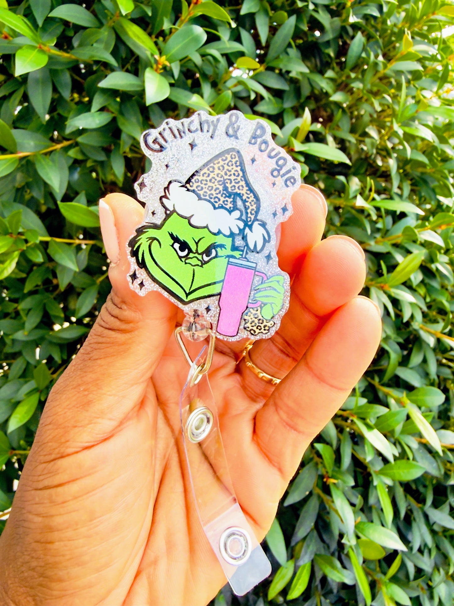 Grinchy & Bougie Badge Reel