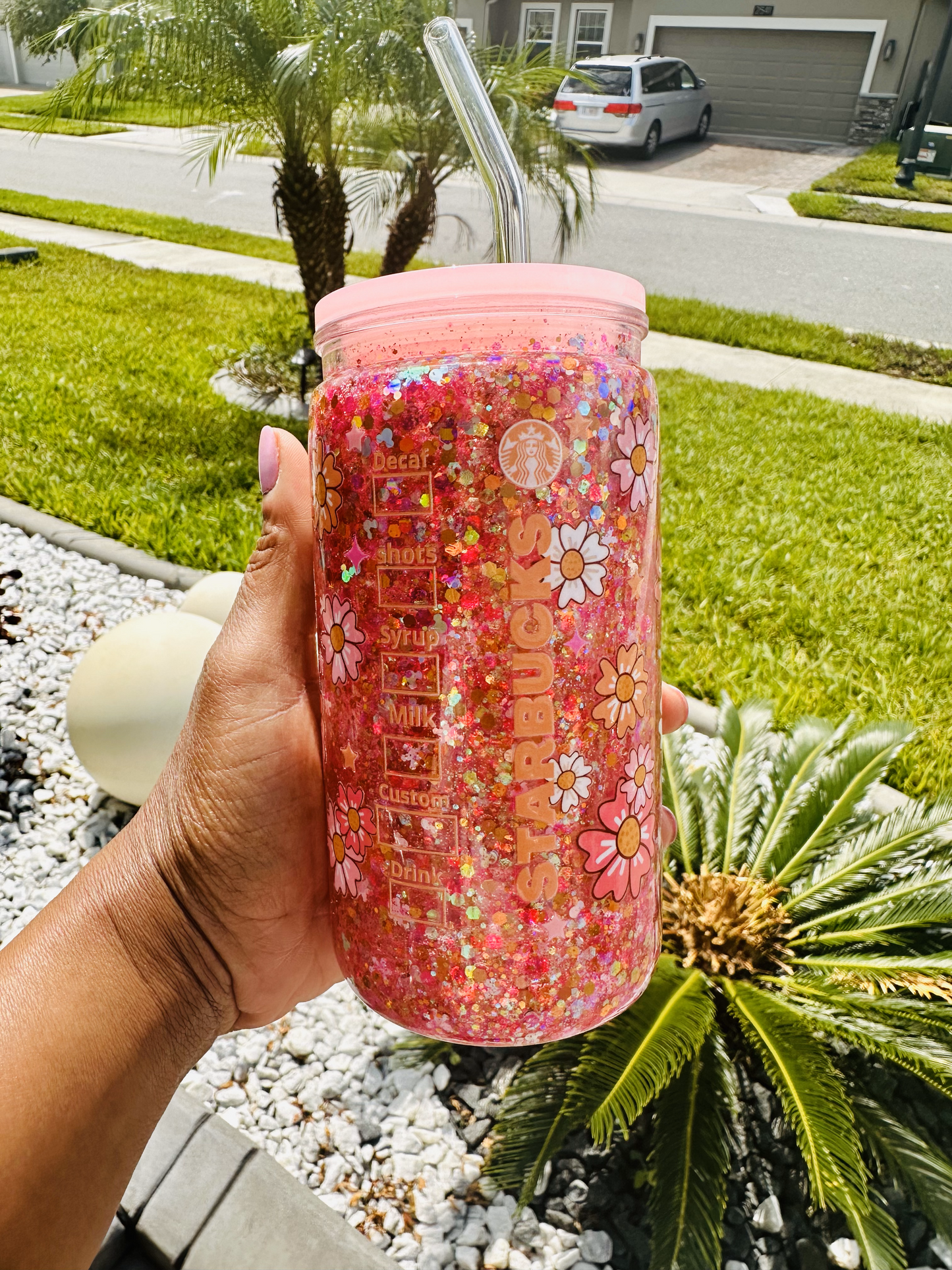 Winnie-the-Pooh 16oz Acrylic Glitter Snow Globe