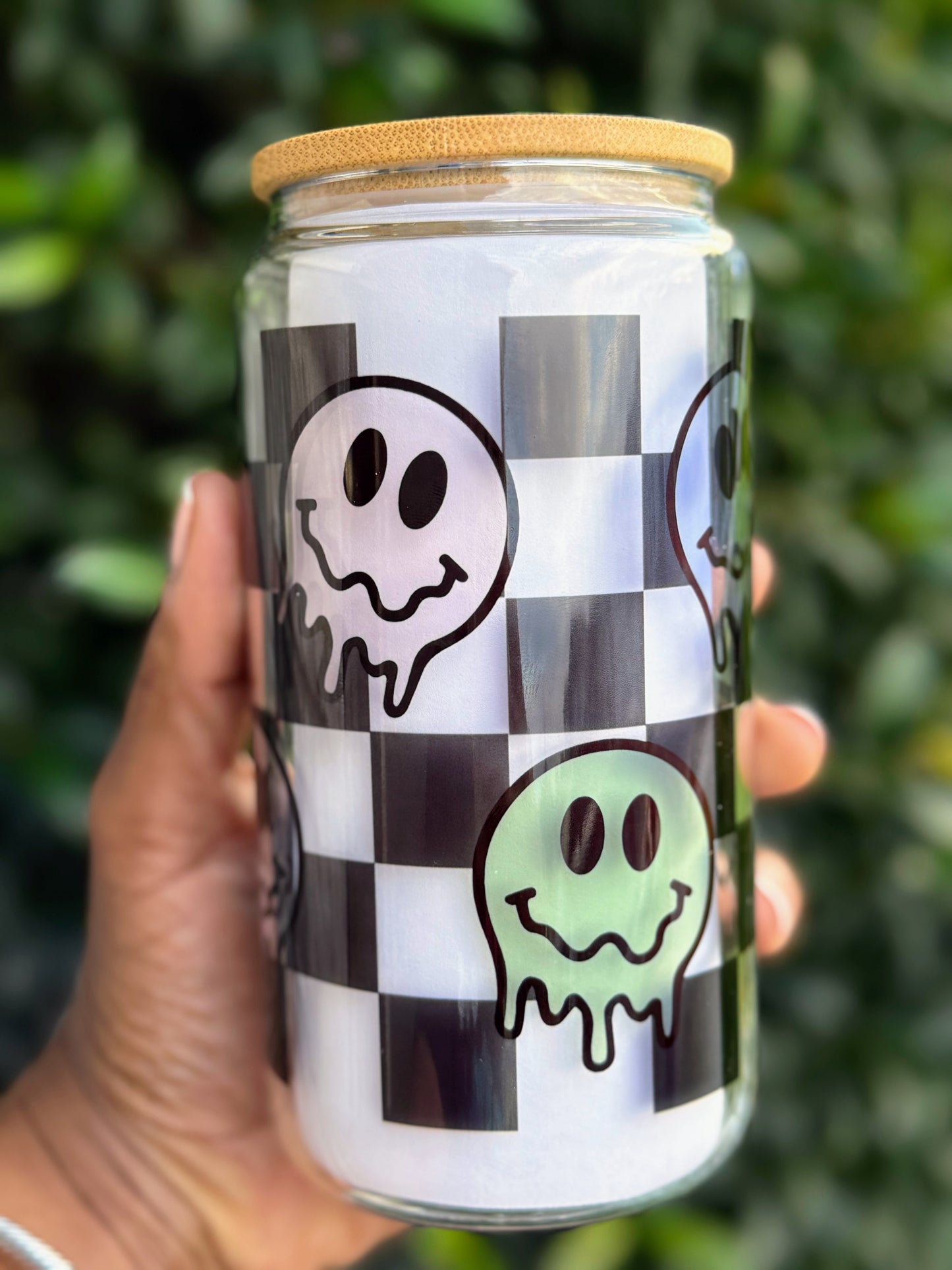 16oz Checkerboard Drippy Smiley Face Glass Tumbler