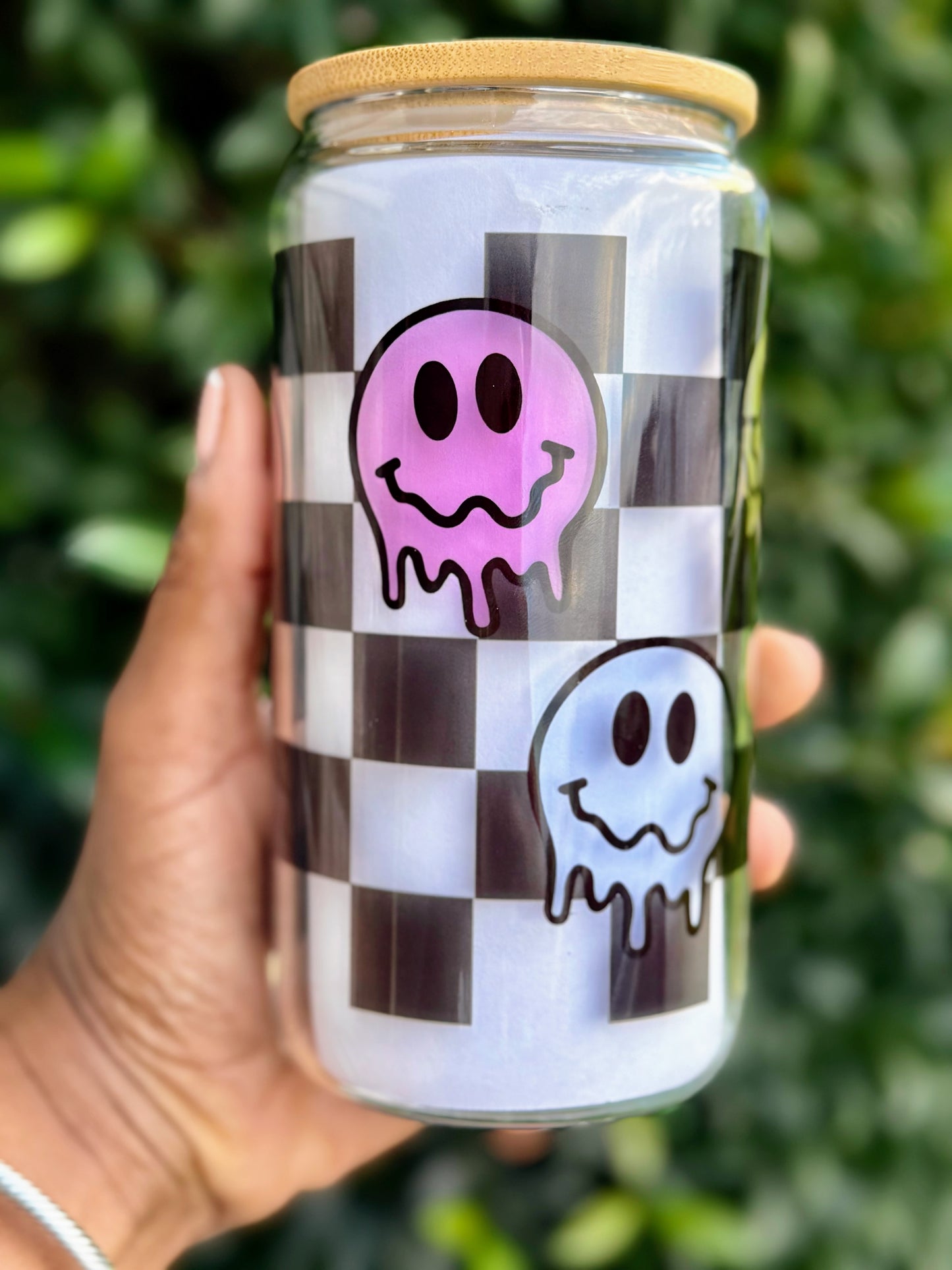 16oz Checkerboard Drippy Smiley Face Glass Tumbler